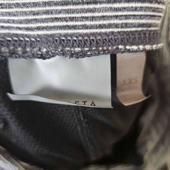 Athleta Metro Skort XXS Grey & White Stripe Zip Pockets Style 596974 - Picture 4 of 5